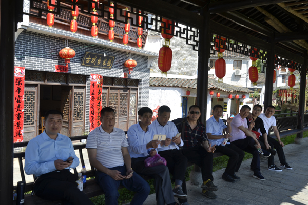 金裕制罐團(tuán)隊